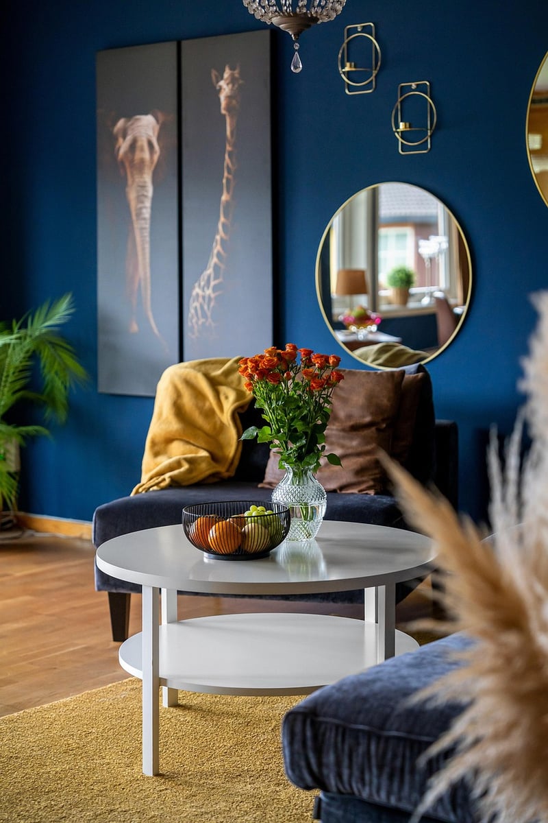 Creative Shelving Displays